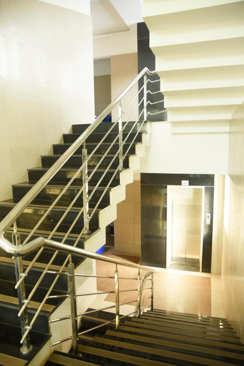 Hotel Om International Гокарна Екстер'єр фото